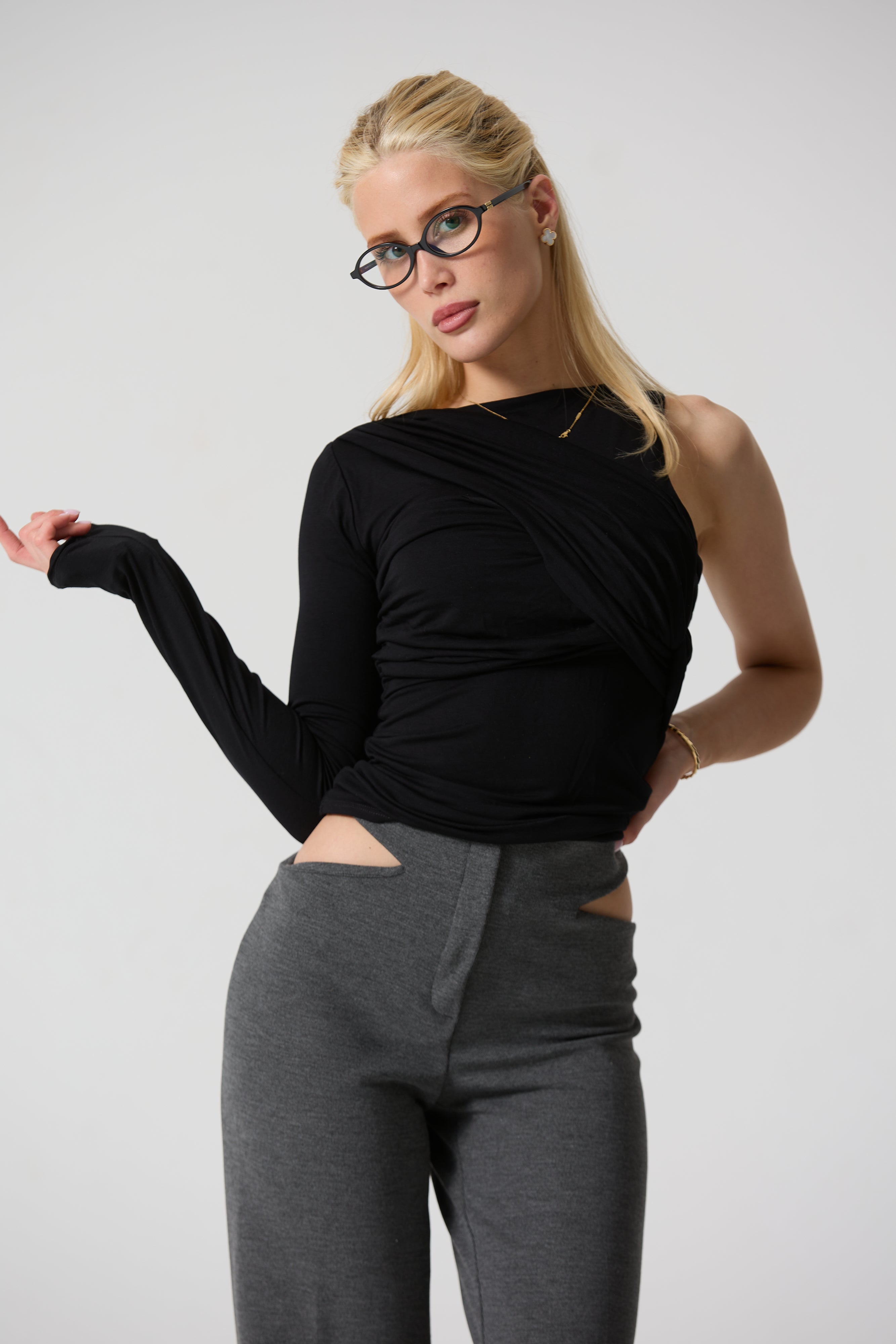 NYX HELANKE